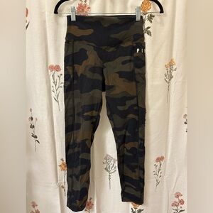 PINK Victoria's Secret Camouflage Cropped Leggings